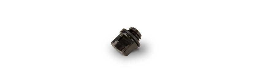 Oil plug with seal