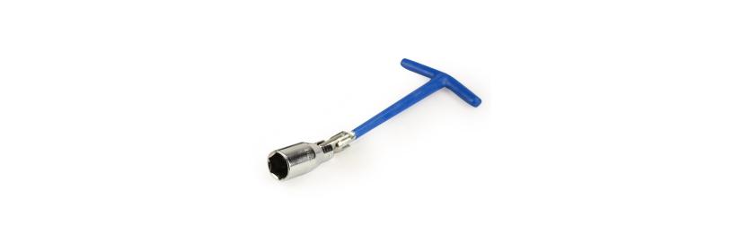 Tool key for spark plugs 21 mm