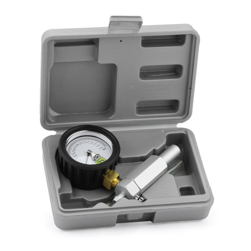 Control pump for carburettor 2-stroke