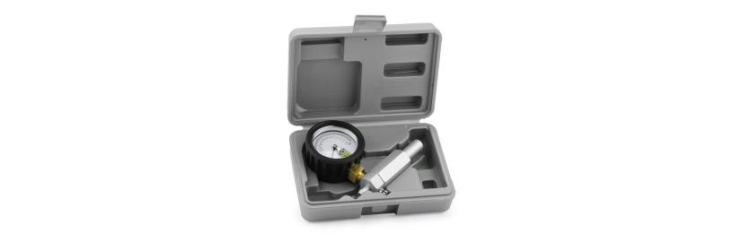 Control pump for carburettor 2-stroke